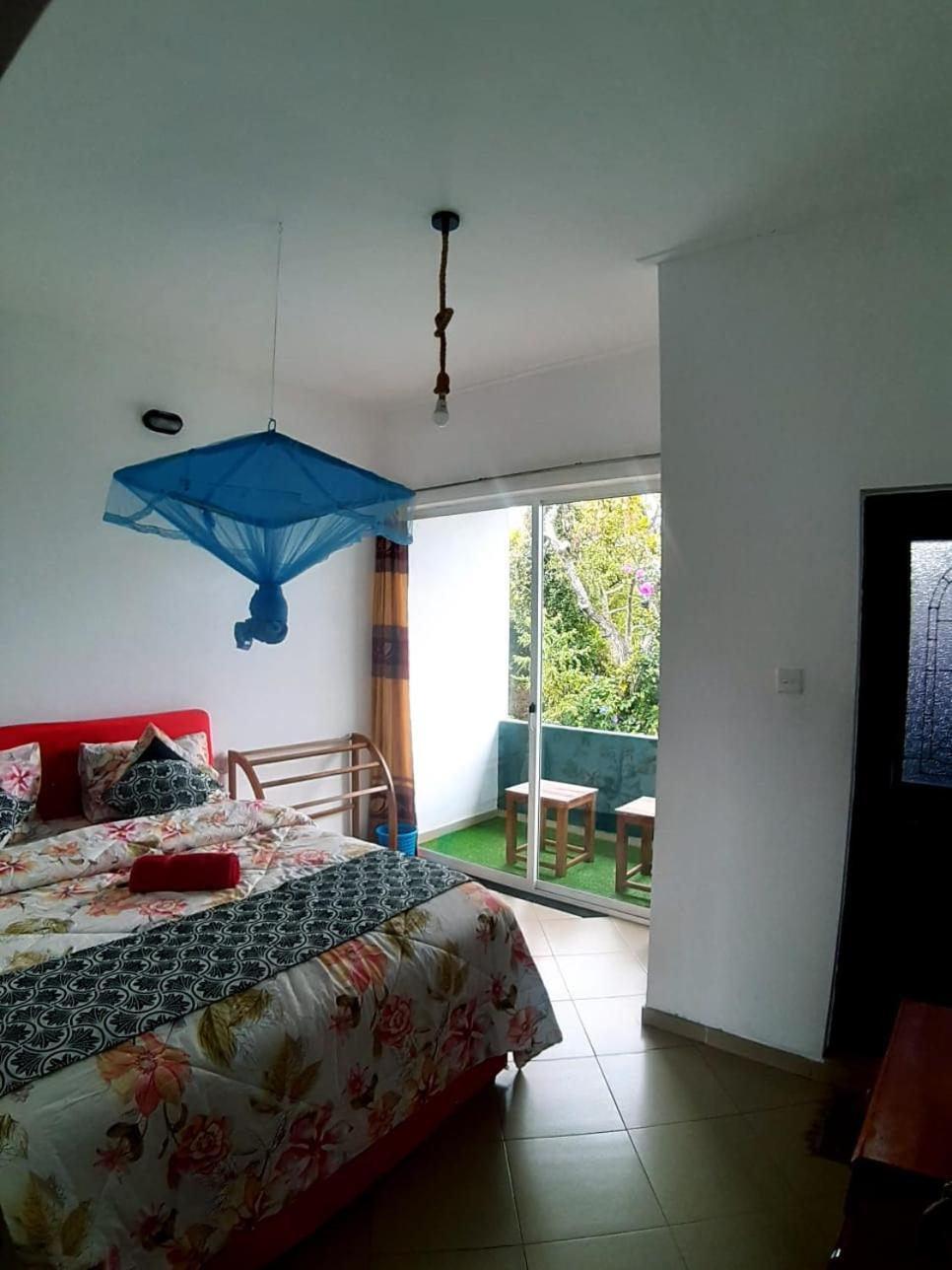 Polo Region Rest Inn Хапутале Екстериор снимка